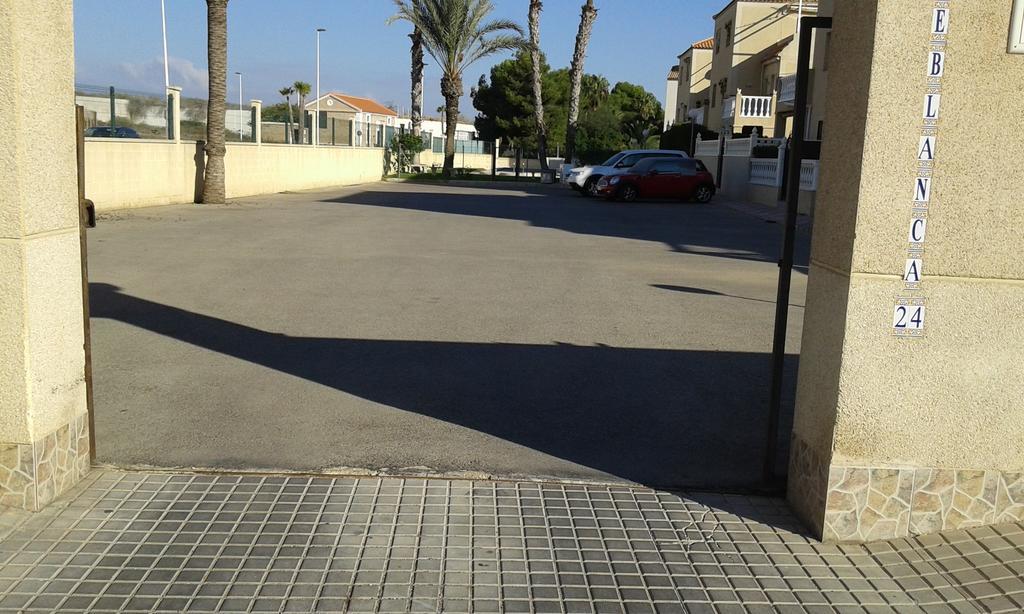 Apartement A La Mata Торевьиа Экстерьер фото