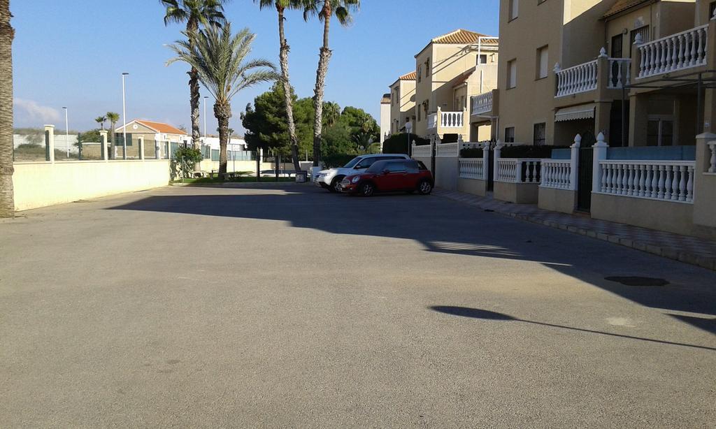 Apartement A La Mata Торевьиа Экстерьер фото