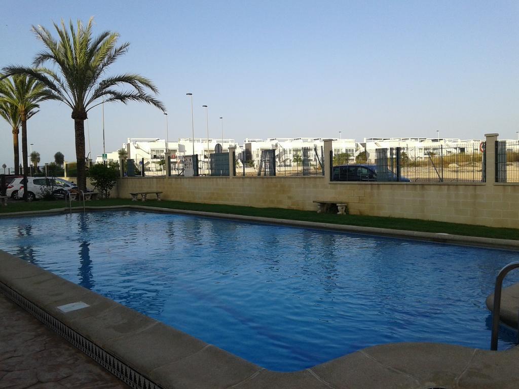 Apartement A La Mata Торевьиа Экстерьер фото