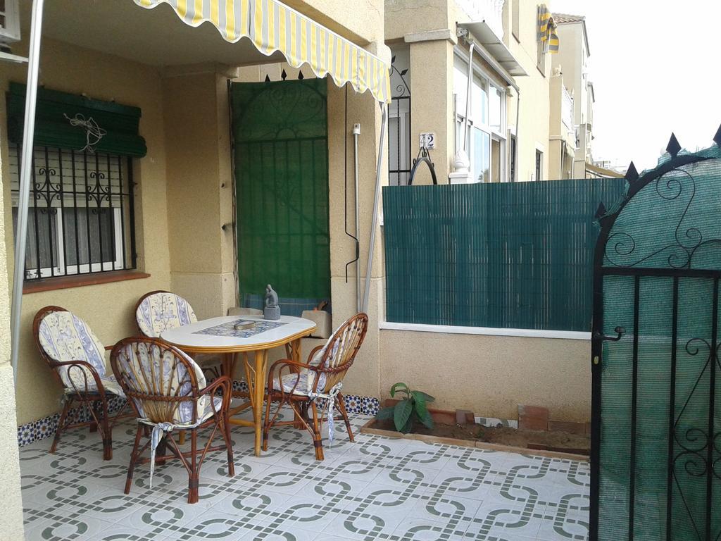 Apartement A La Mata Торевьиа Экстерьер фото